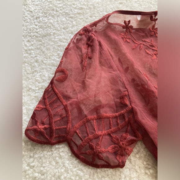 Lace Top - Picture 3 of 5